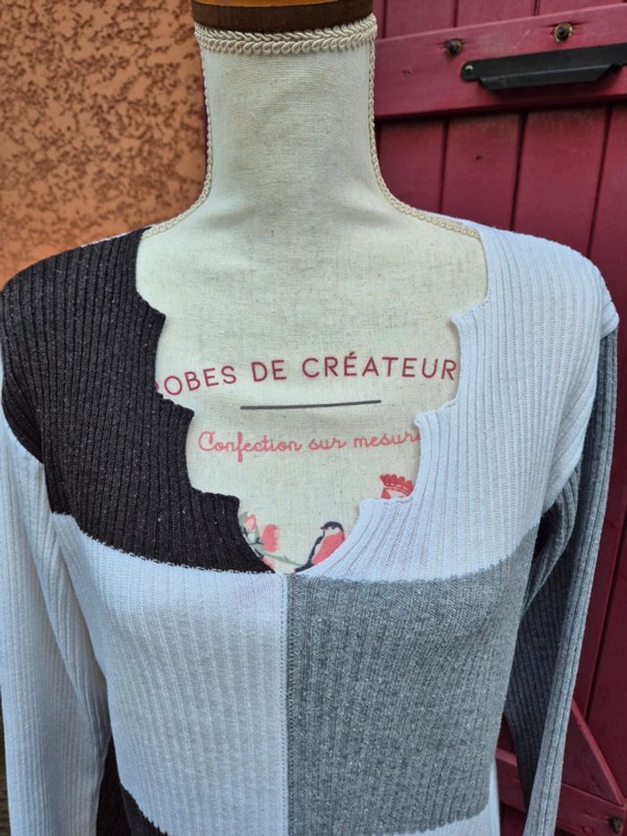 Pull à manches longues pour femme T. 42/44 - photo numéro 2