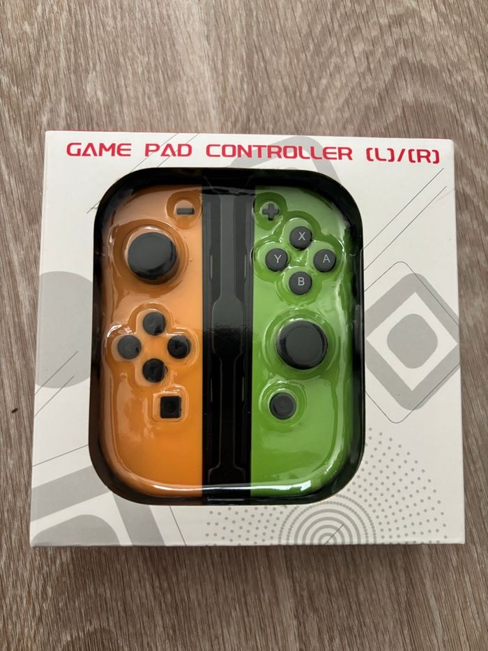 Manettes joycon vert/orange