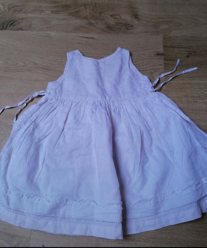 Robe Vertbaudet 6mois - photo numéro 2