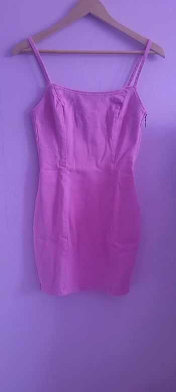 Robe courte en  jean rose moulante
