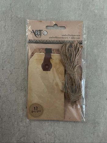 12 étiquettes