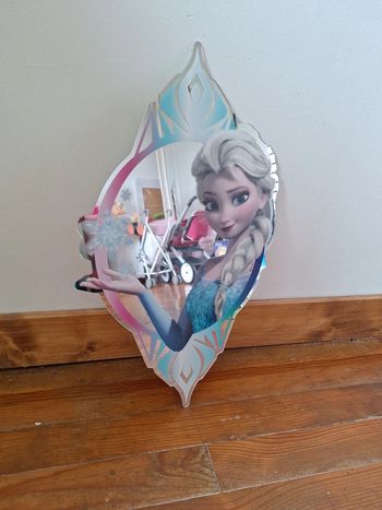 Miroir reine des neiges.