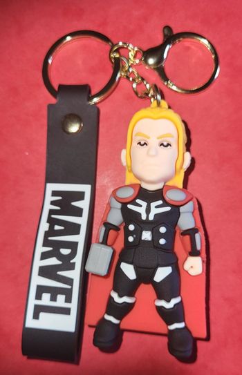 Porte-clé PVC 3D Neuf - Marvel - Thor - Marteau