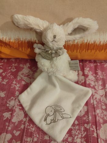 Doudou lapin blanc beige doudou et cie