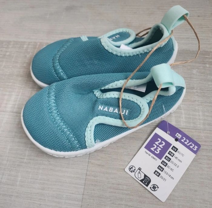 Chaussure bain
