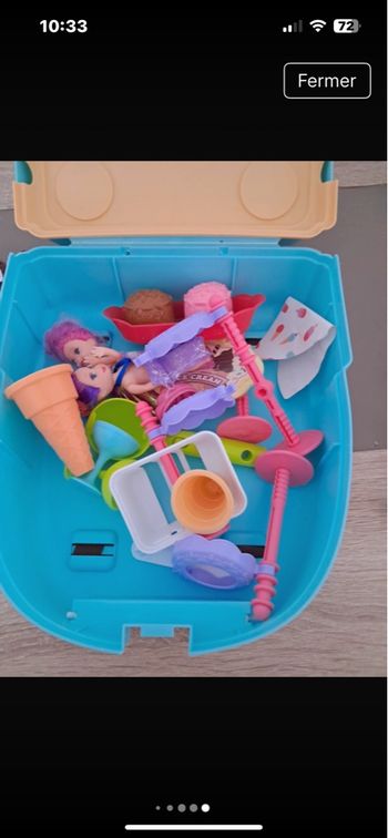 Marchand de glaces. Ice cream shop