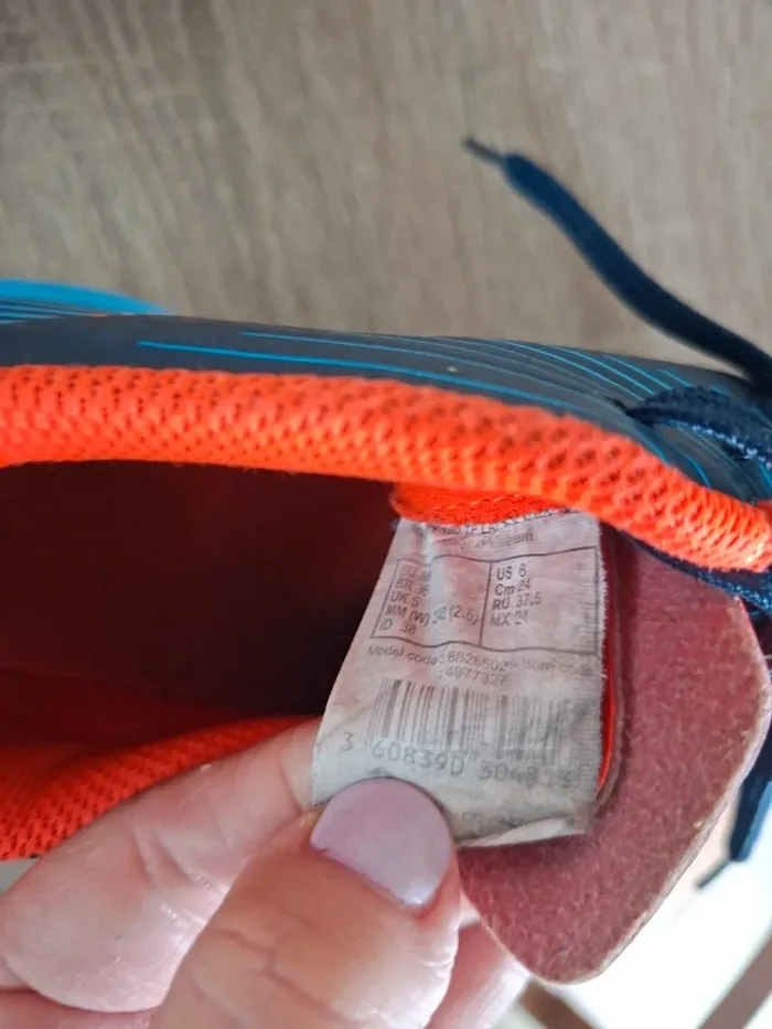 Chaussures de foot t38 - photo numéro 15