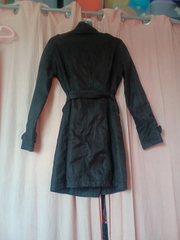 Trench-coat marque chic & jeune taille 1 - photo numéro 4