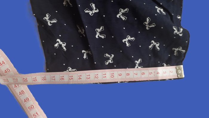 Pantacourt tissu fluide et léger. Taille 40/42. - photo numéro 4