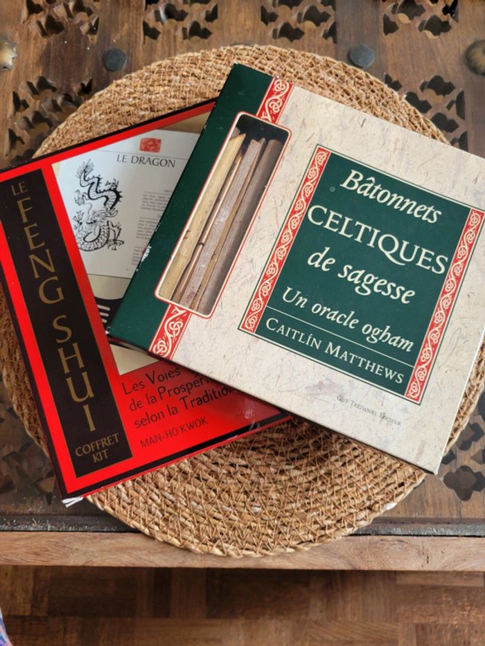 Lot 2 coffrets feng shui et oracles - photo numéro 2