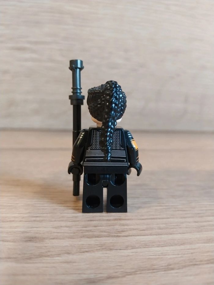 Figurine type lego Fennec Shand Mandalorian star wars - photo numéro 3