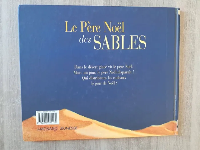 Livre le père Noël des sables - photo numéro 2