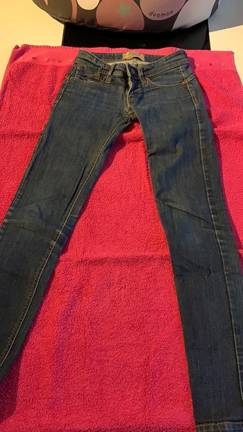 Jean stradivarius taille 32