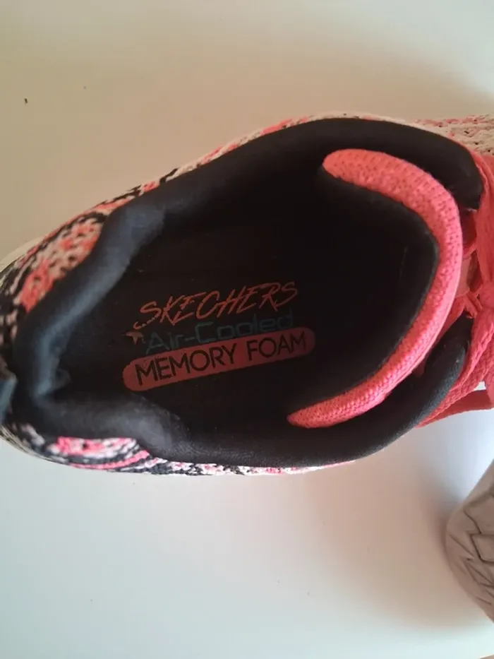Baskets Running Skechers taille 37 - photo numéro 5