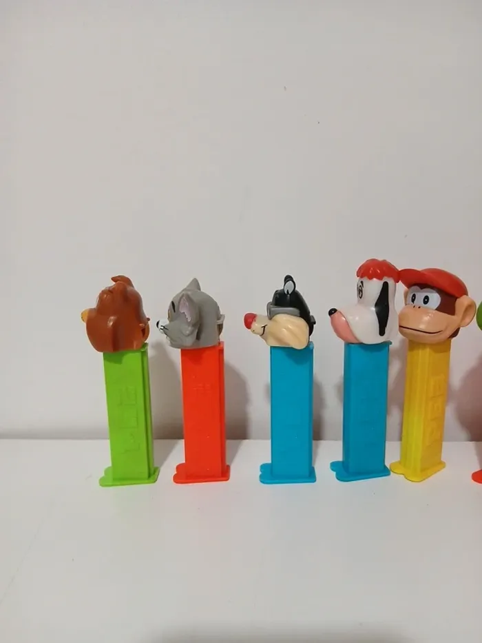 Pez distributeur de bonbons vintage Rares - photo numéro 5