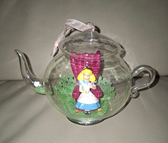 Ornement Décoration de Noël Alice au pays des merveilles Disney - photo numéro 2