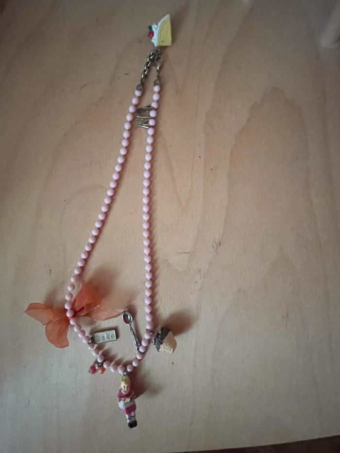 Collier Alice au pays des merveilles - photo numéro 3