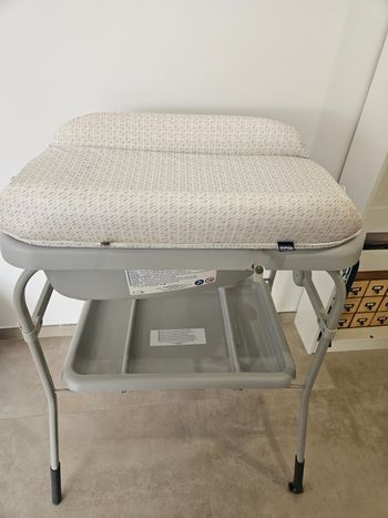 Baignoire chicco sur pied