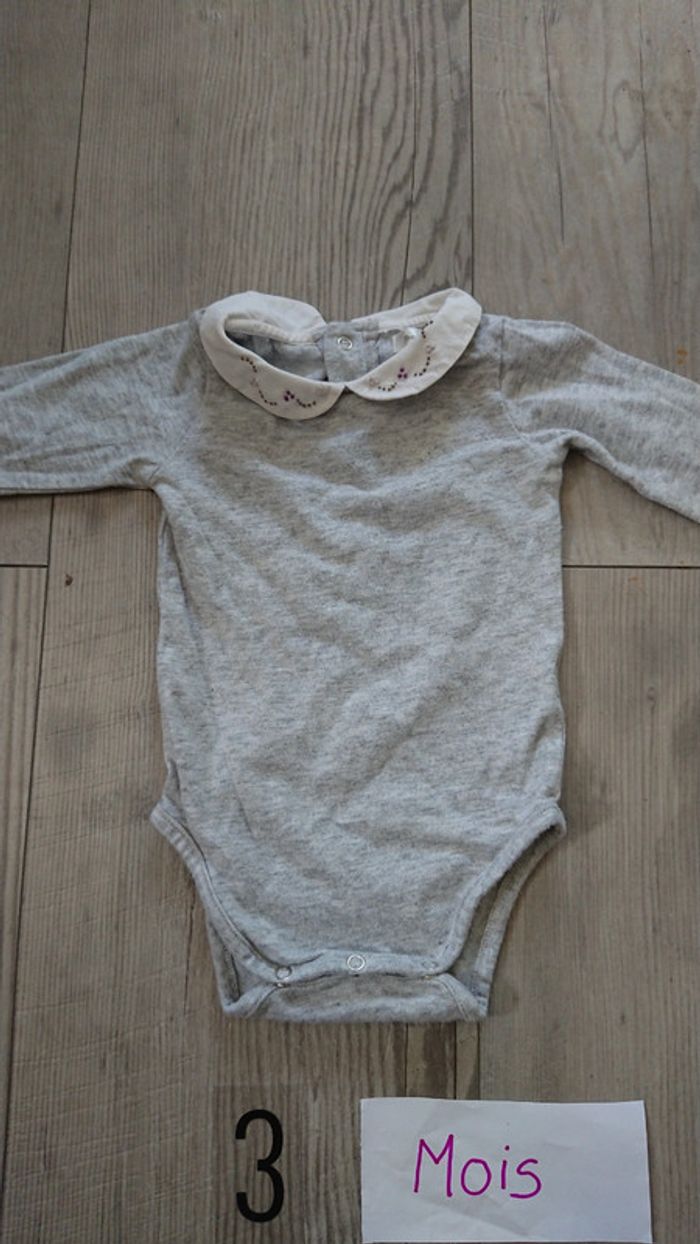 Lot body neuf 3 mois - photo numéro 2