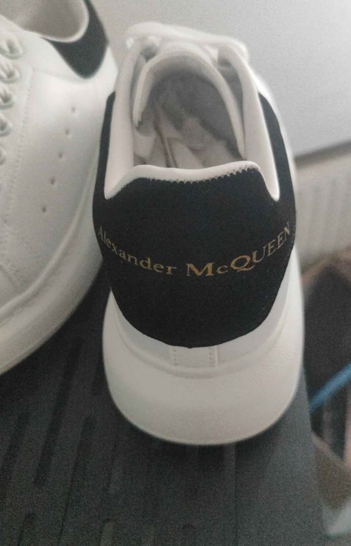 Alexander McQueen taille 41 - photo numéro 2