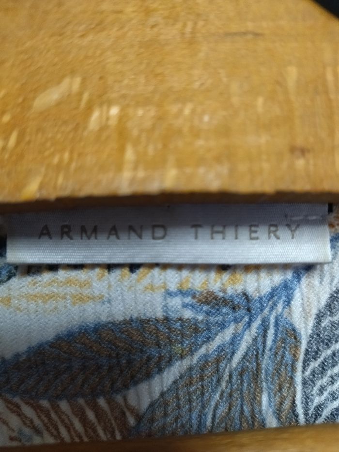 Haut Armand Thiery - photo numéro 3