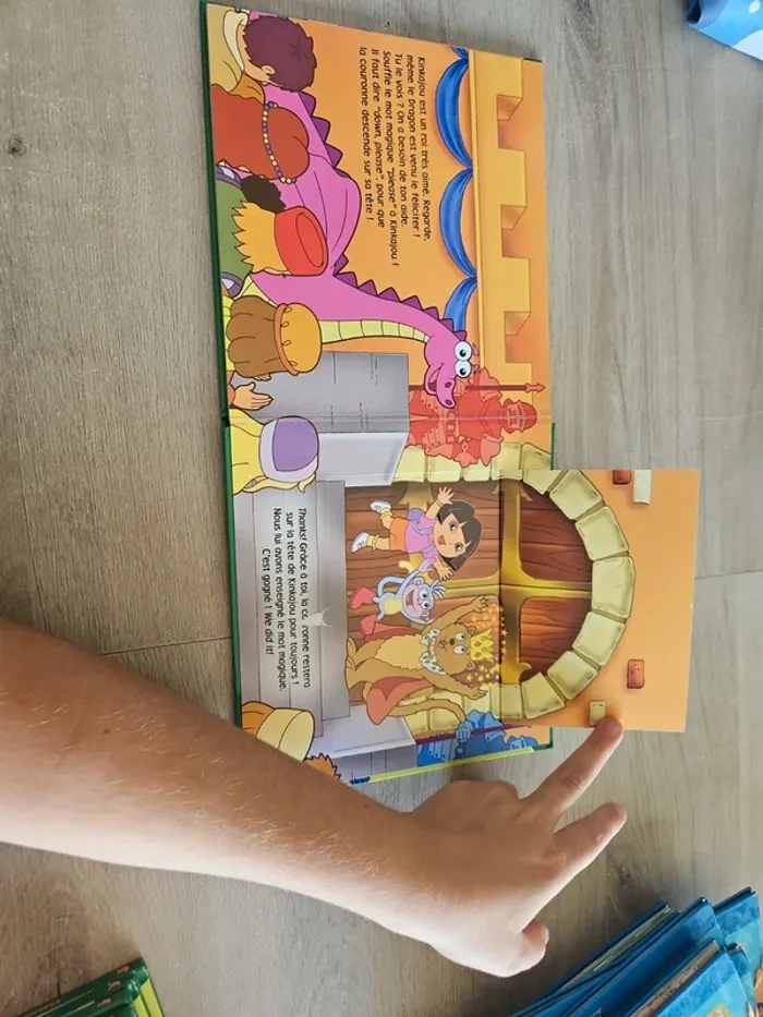 Livre dora l'exploratrice - photo numéro 4