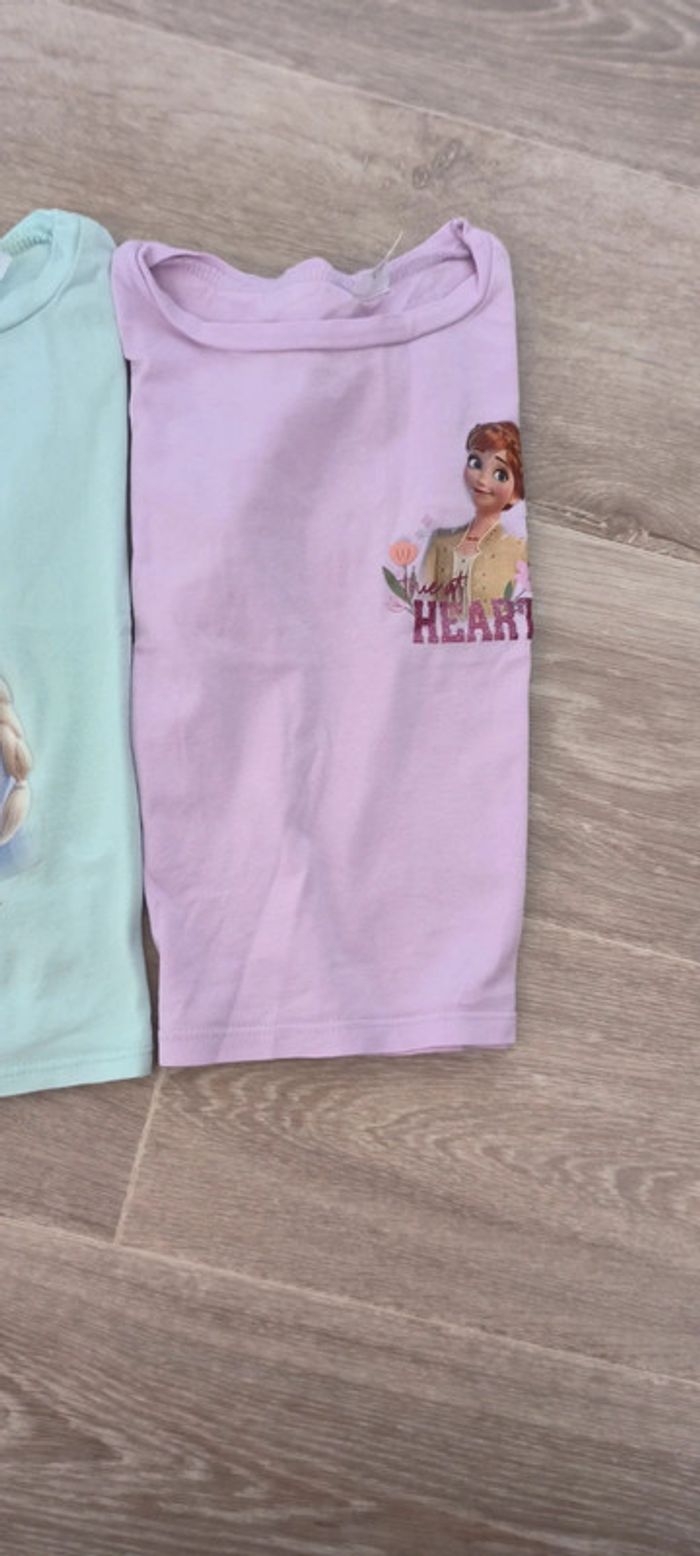 3 T-shirts reine des neiges parfait état - photo numéro 9