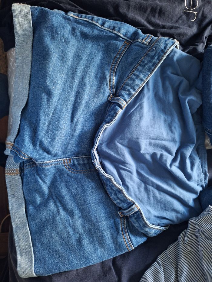 Lot de vêtements femme enceinte taille 36 - photo numéro 2