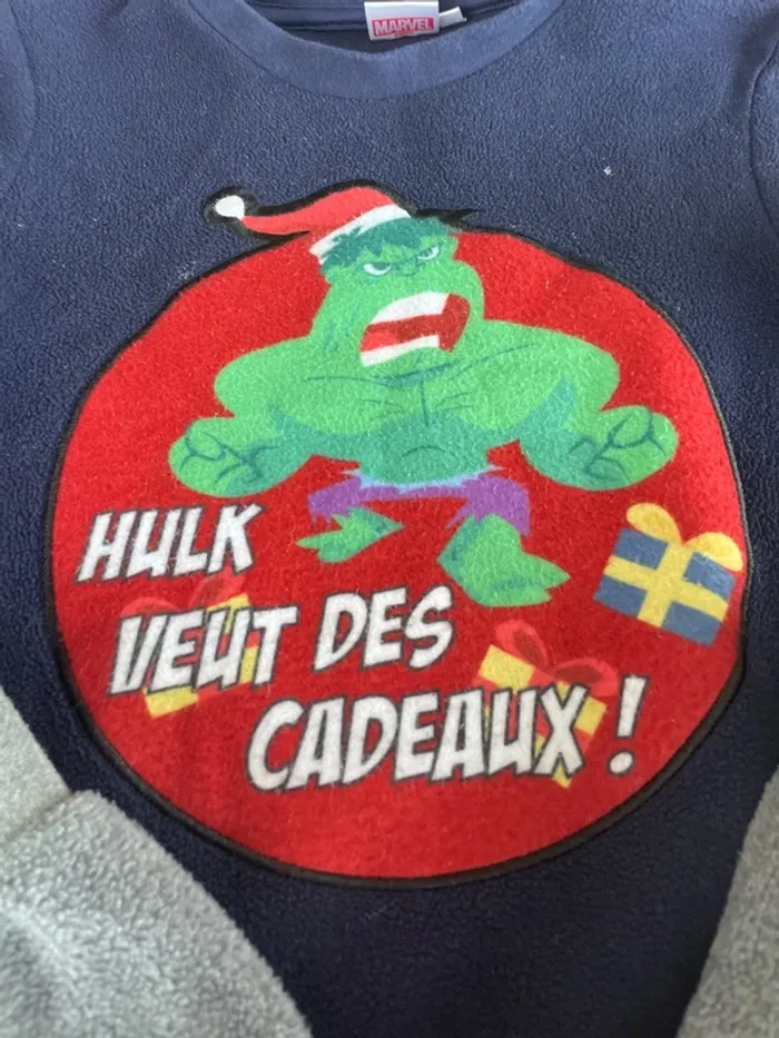 Pyjama polaire, Hulk Avengers, quatre ans - photo numéro 3
