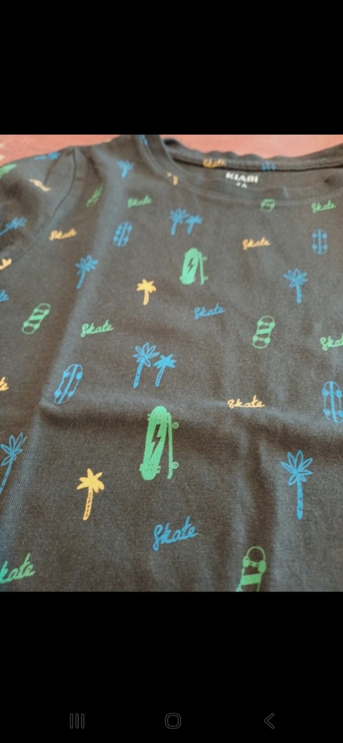 T.shirt garçon taille 4 ans - photo numéro 2