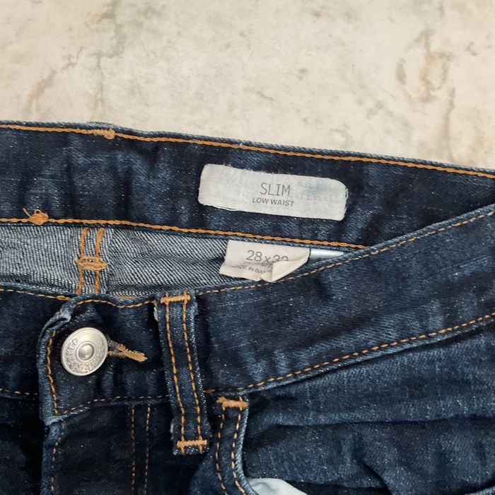 Jean bleu taille 28/32 - photo numéro 2