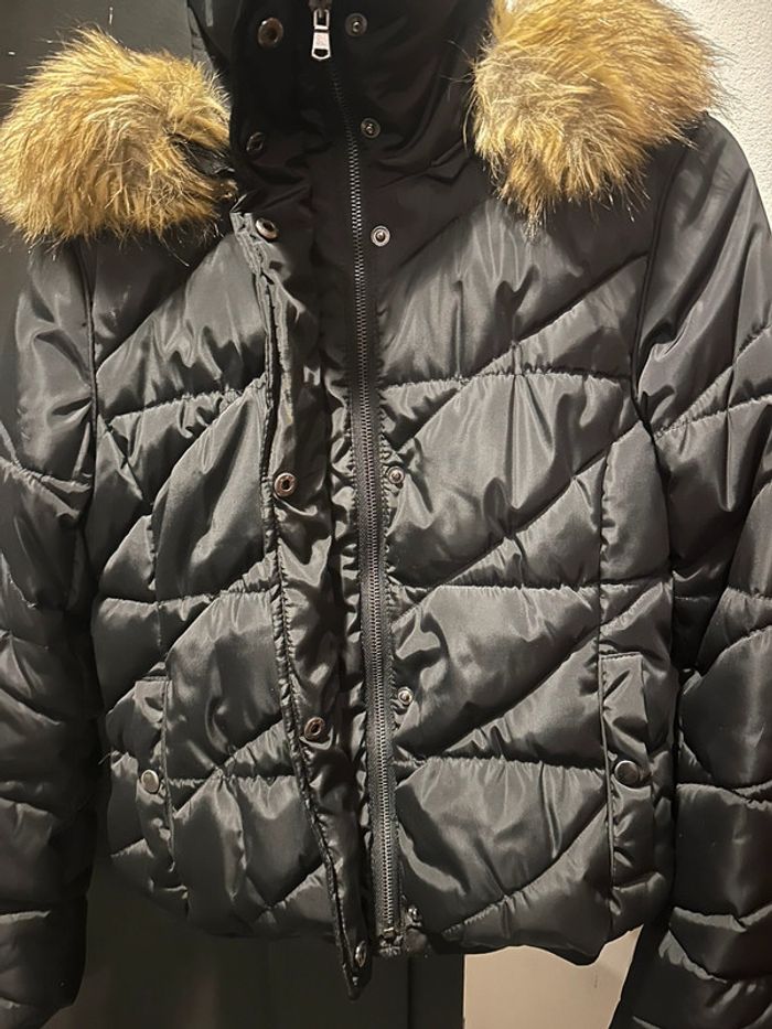Doudoune Zara noir avec fourrure amovible - photo numéro 5