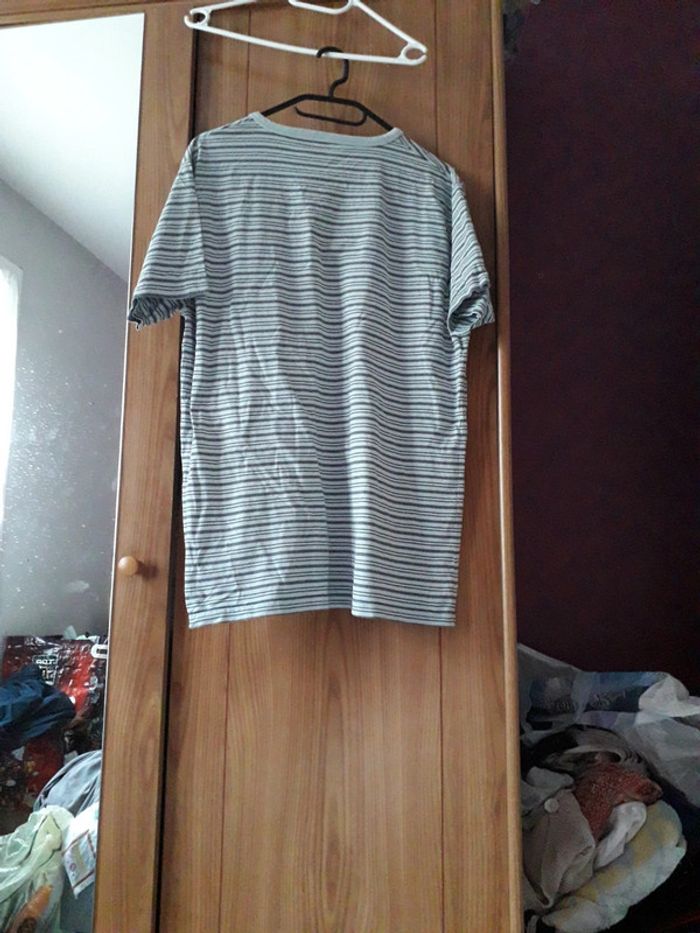 Tee-shirt raye gris bleu pale - photo numéro 2
