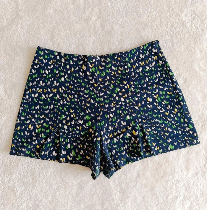 Short Zara M bleu marine motif blanc jaune vert taille haute - photo numéro 3