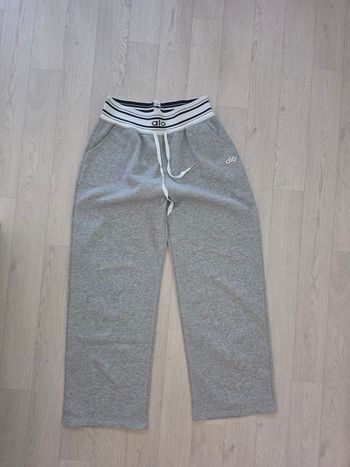 Pantalon Alo Yoga Wide Leg -Gris