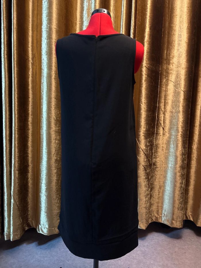 robe noire - photo numéro 2