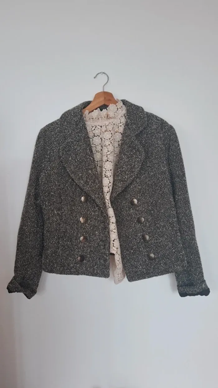 Blazer court en Tweed (laine) Yumi Mazao Paris - Made in France Parfait pour les looks automnale