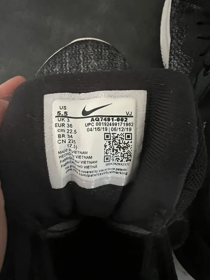 Baskets « Nike Flex TR9 » couleur grise anthracite - photo numéro 4