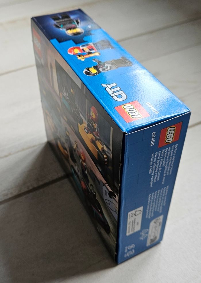 Lego - karting **neuf** - photo numéro 4