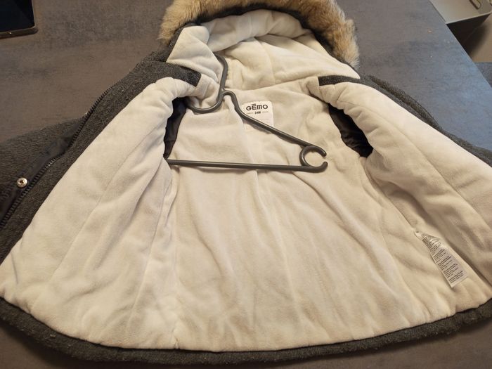 Manteau fourré fille 24 mois - photo numéro 3