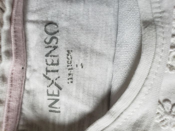 T-shirt blanc motif "Life" en petites fleurs taille 6 ans - photo numéro 2