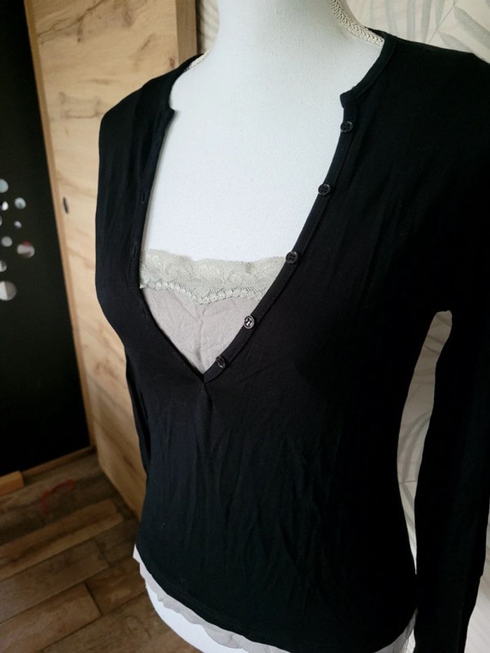 Haut femme avec debardeur intégré taille 42-44 - photo numéro 3