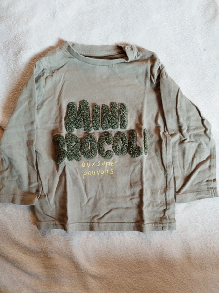 Tee-shirt mini brocolis taille 2 ans