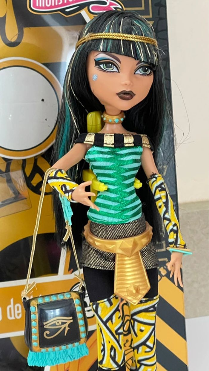 Poupée Monster High rare Cléo de Nile série School’s Out 2011 - photo numéro 5