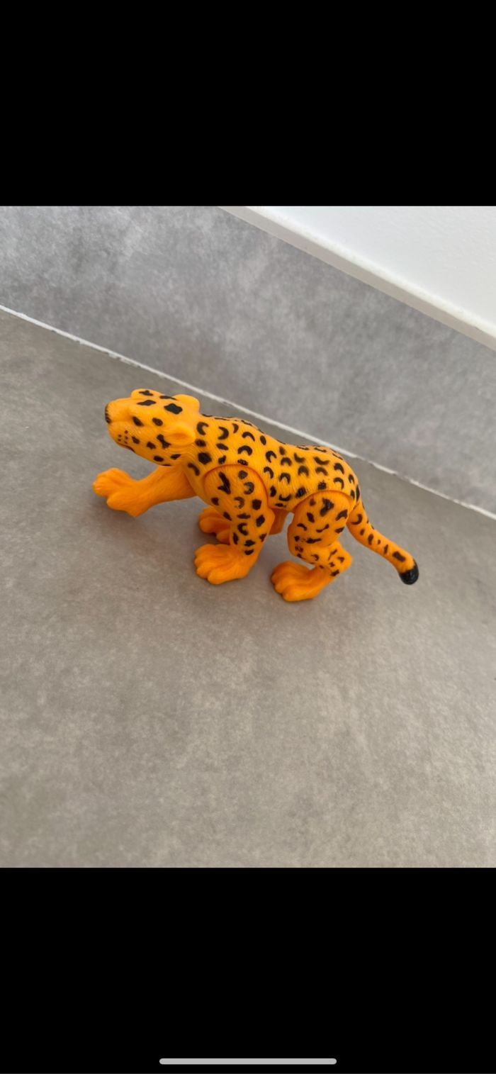 Jouet figurine panthère 🐆 tigre 🐅