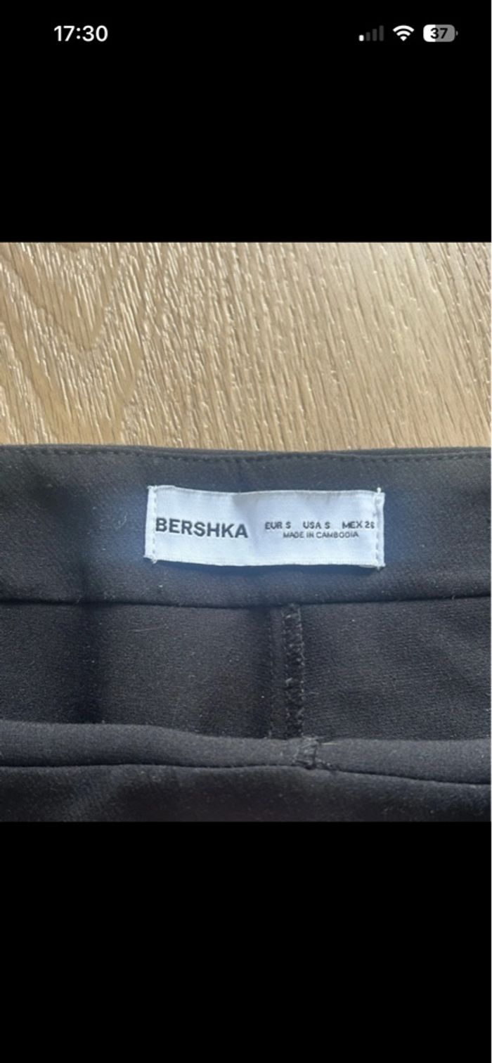 Jupe short noir bershka S - photo numéro 6