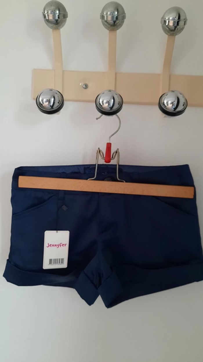 Short bleu indigo taille 34 neuf - photo numéro 2