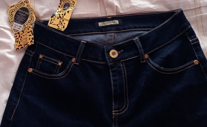 JEANS DOLCE ET ROSA TAILLE 40 - photo numéro 2