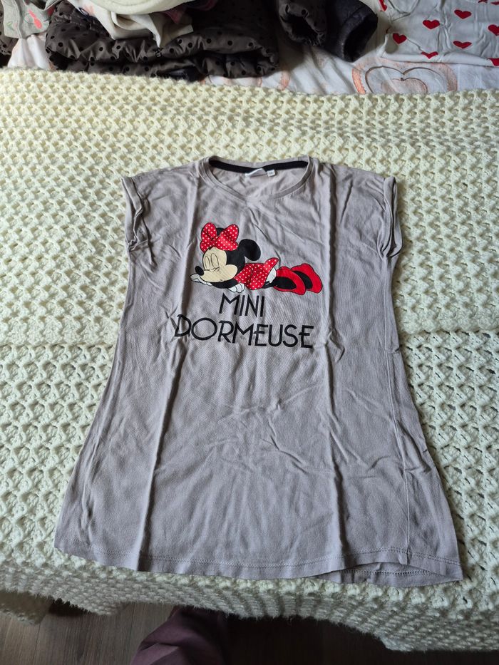 2 chemises de nuit - photo numéro 2