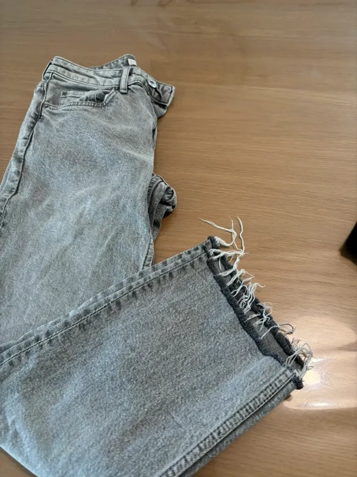 2 jeans H&M - photo numéro 3